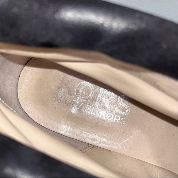 Kors Michael Kors Black Leather Peter Pan Moto Boots - Picture 7 of 9